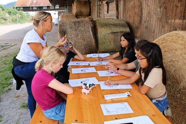 Spielerisch den Schulstoff wiederholen und Bauernhoftiere versorgen