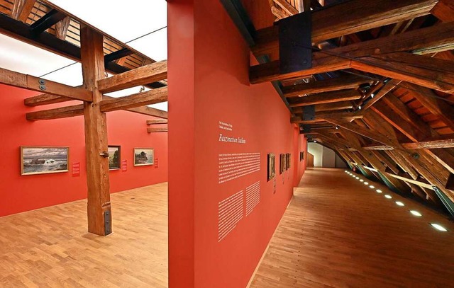 Rote Wnde, wuchtige Dachbalken: die Gemldegalerie  | Foto: Michael Bamberger