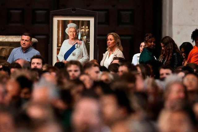 Gedenken an die Queen in London  | Foto: PAUL CHILDS (AFP)