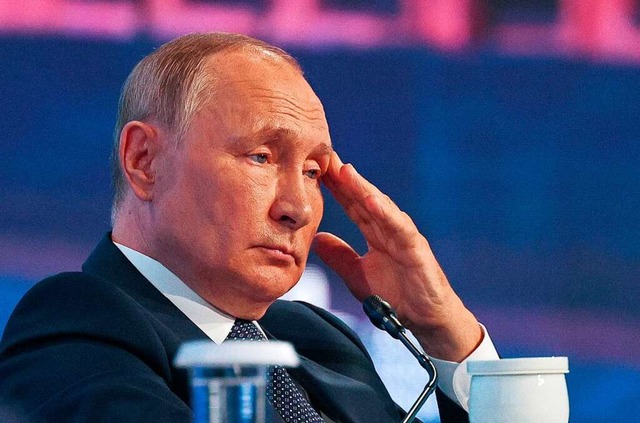 Putin setzt auf zunehmende Konflikte in den westlichen Demokratien.  | Foto: VLADIMIR SMIRNOV (AFP)