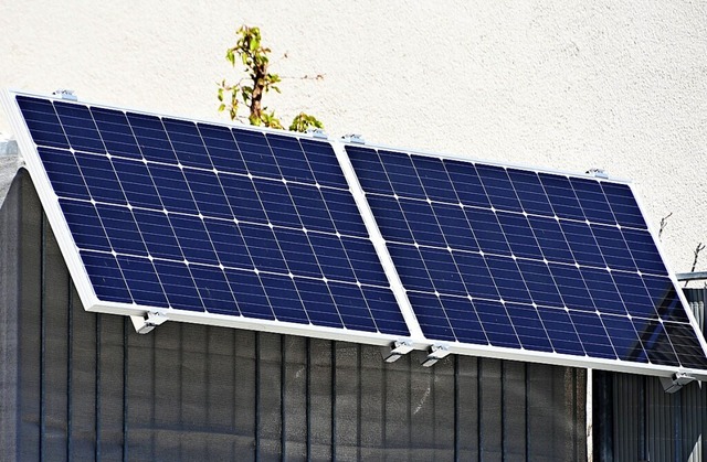 Wie die Stromerzeugung auf dem heimisc...Frdervereins Solar-Regio Kaiserstuhl.  | Foto: Jrg Sutter (dpa)