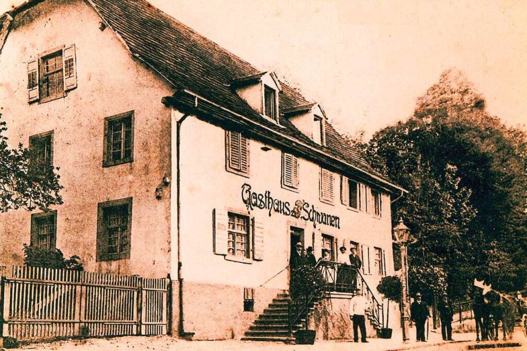 Der historische &#8222;Schwanen&#8220; auf einer Aufnahme, die um 1920 entstand  | Foto: Archiv Hans Sigmund