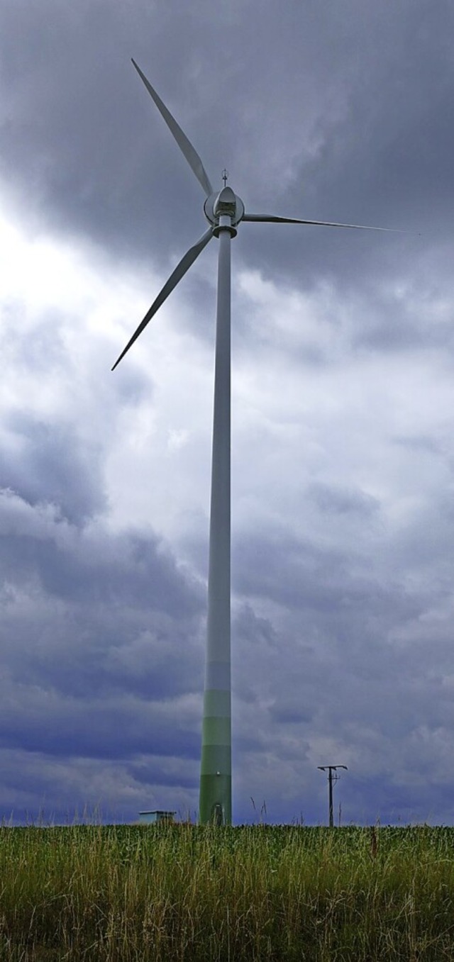 Auf Gemarkung Bonndorf stehen zwei Win... nun eine Windparkplanung vorgestellt.  | Foto: Stefan Limberger-Andris