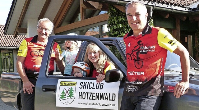 Karl Albiez, Veronika Merkle mit den T...freuen sich auf die Lufe und Rennen.   | Foto: Sigrid Schneider