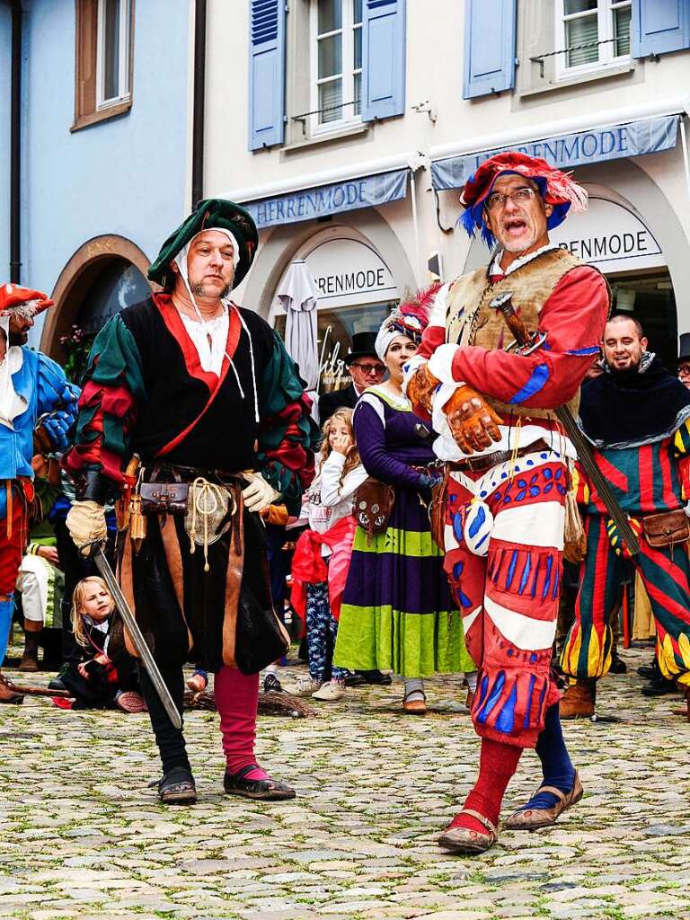 Das Spektakel mit 250 Akteuren brachte Theaterstcke, mittelalterliches Marktgeschehen, den Wettstreit der Gaukler und vieles mehr in die historische Altstadt.