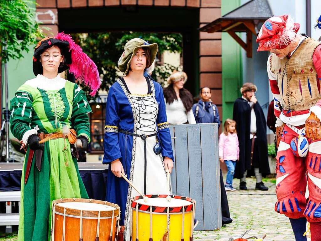 Das Spektakel mit 250 Akteuren brachte Theaterstcke, mittelalterliches Marktgeschehen, den Wettstreit der Gaukler und vieles mehr in die historische Altstadt.