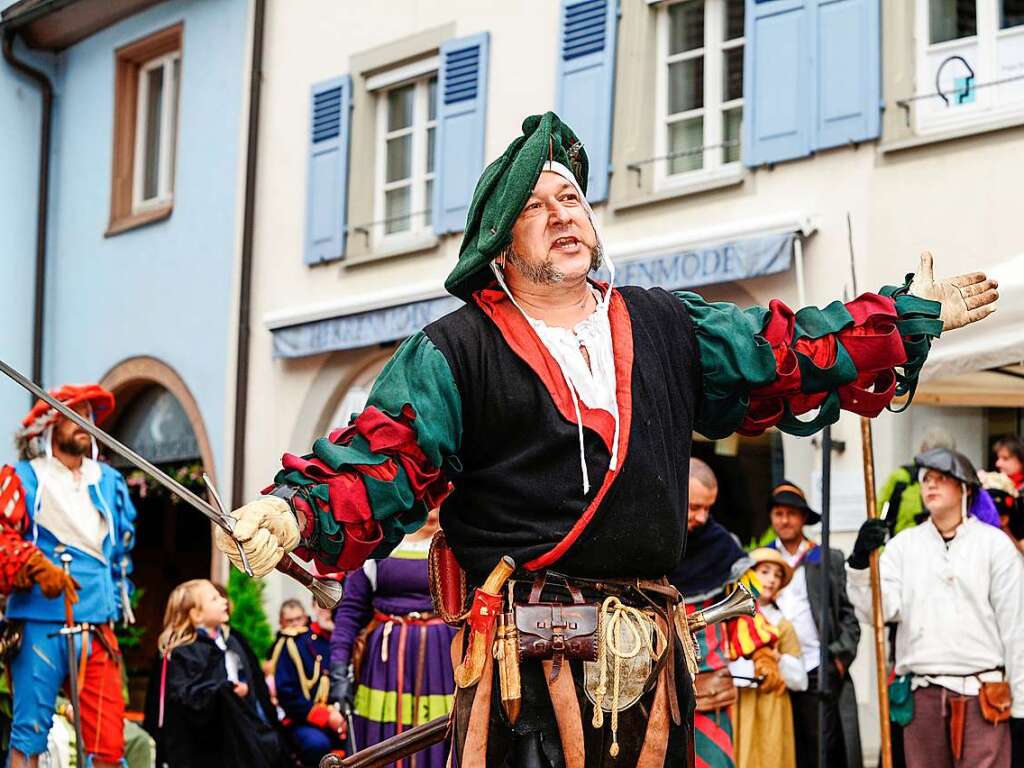 Das Spektakel mit 250 Akteuren brachte Theaterstcke, mittelalterliches Marktgeschehen, den Wettstreit der Gaukler und vieles mehr in die historische Altstadt.