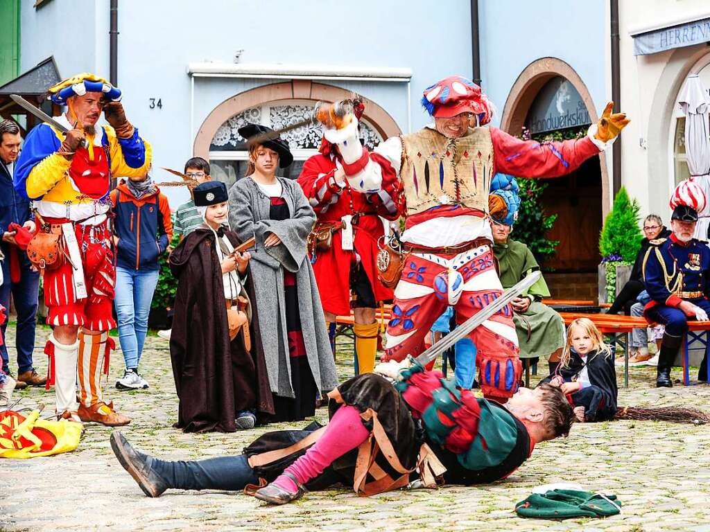 Das Spektakel mit 250 Akteuren brachte Theaterstcke, mittelalterliches Marktgeschehen, den Wettstreit der Gaukler und vieles mehr in die historische Altstadt.