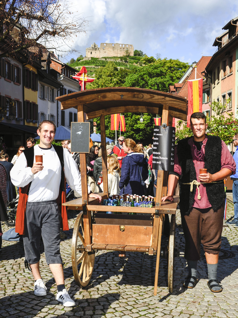 Das Spektakel mit 250 Akteuren brachte Theaterstcke, mittelalterliches Marktgeschehen, den Wettstreit der Gaukler und vieles mehr in die historische Altstadt.