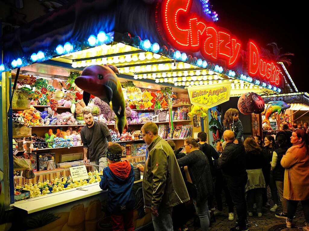 Die Friesenheimer und ihre Gste feierten beim Brgerfest.