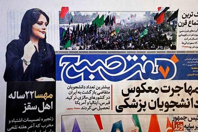 Tod der Iranerin Mahsa Amini: Frauen schneiden aus Protest Haare ab