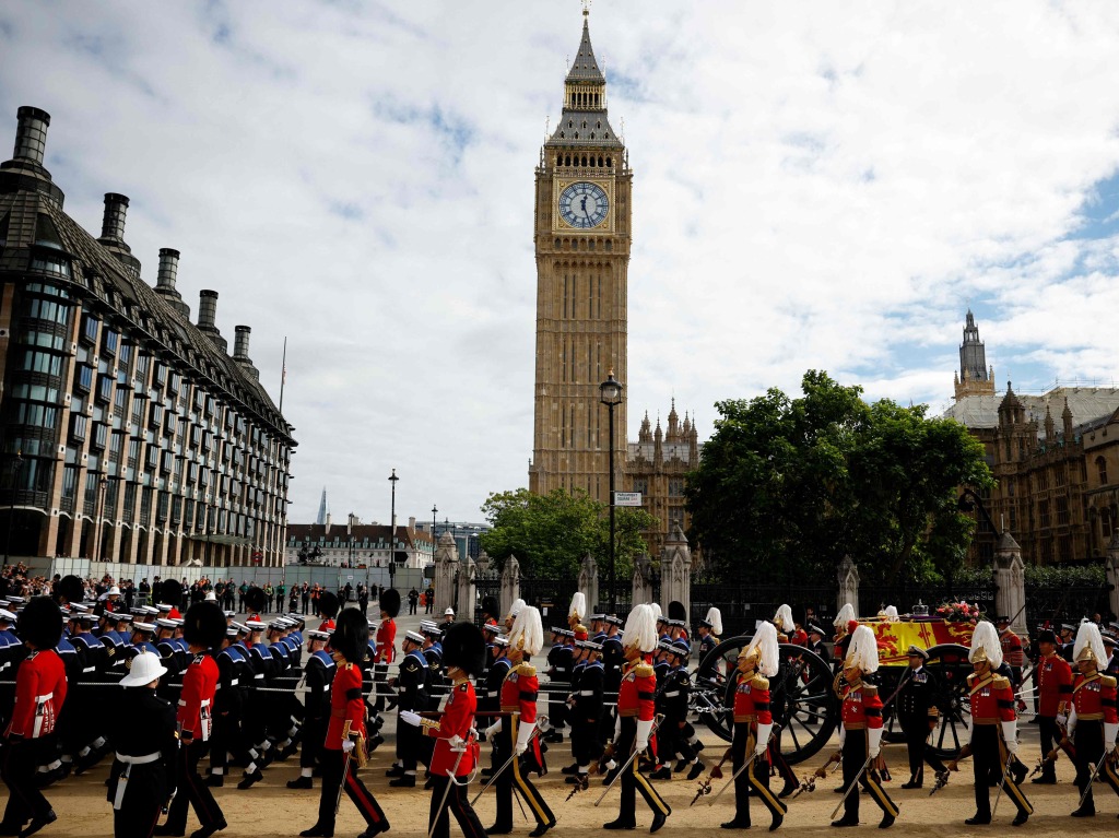 Die Prozession auf dem Parliament Square