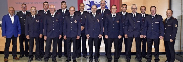 Ehrungen fr Engagement ber Jahrzehnte bei der Gesamtwehr Sasbach   | Foto: Roland Vitt