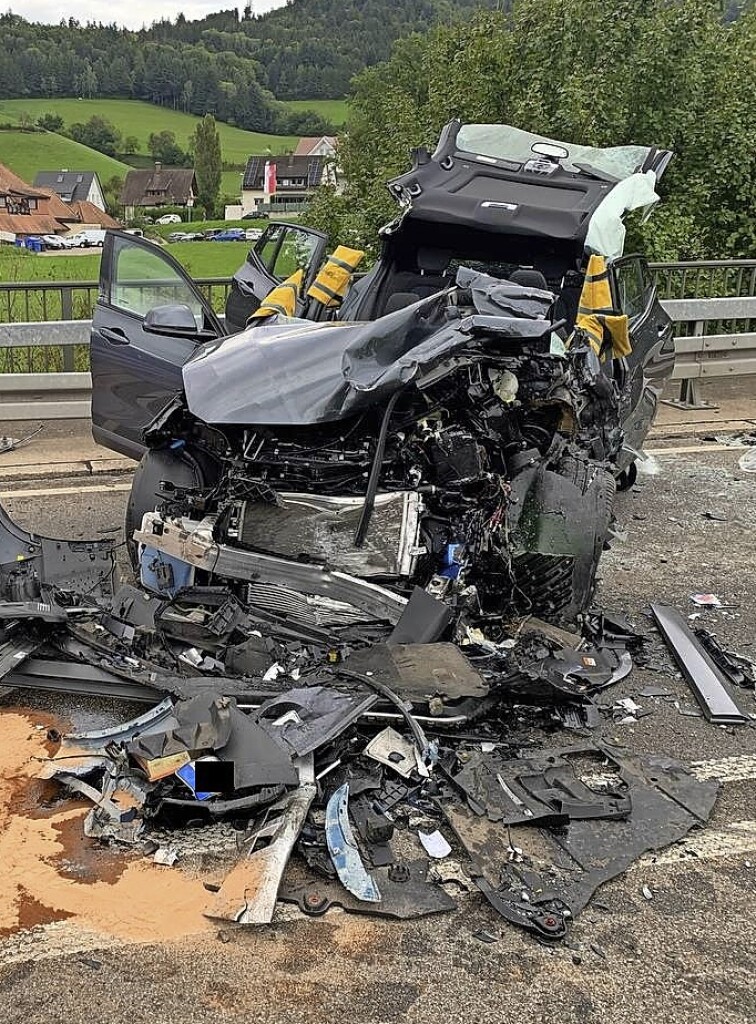 Ärger Nach B 294-Unfall - Gutach Im Breisgau - Badische Zeitung