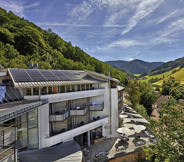 Logenplatz hoch ber dem Tal: Elzland Hotel Pfauen  | Foto: ROLAND KRIEG FOTODESIGN