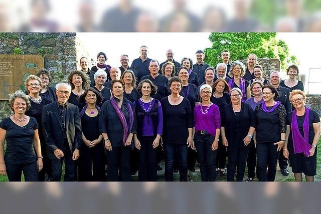 The Purple Voices singen in der Feldbergkirche ein Gospelkonzert