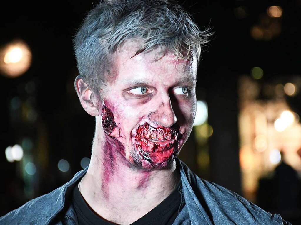 Linus Suyter als Zombie