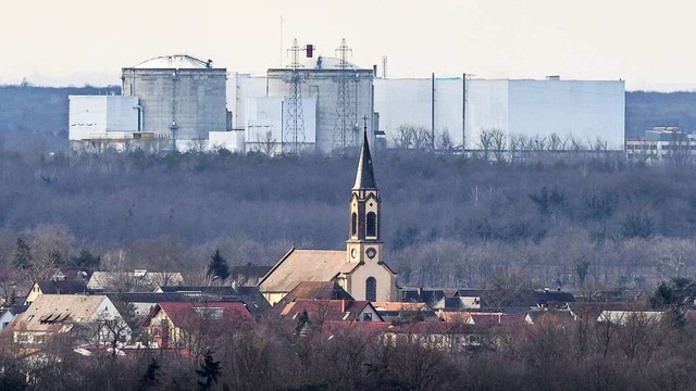 Die Gemeinde Fessenheim verabschiedet sich doch nicht vom Atomzeitalter.  | Foto: Patrick Seeger
