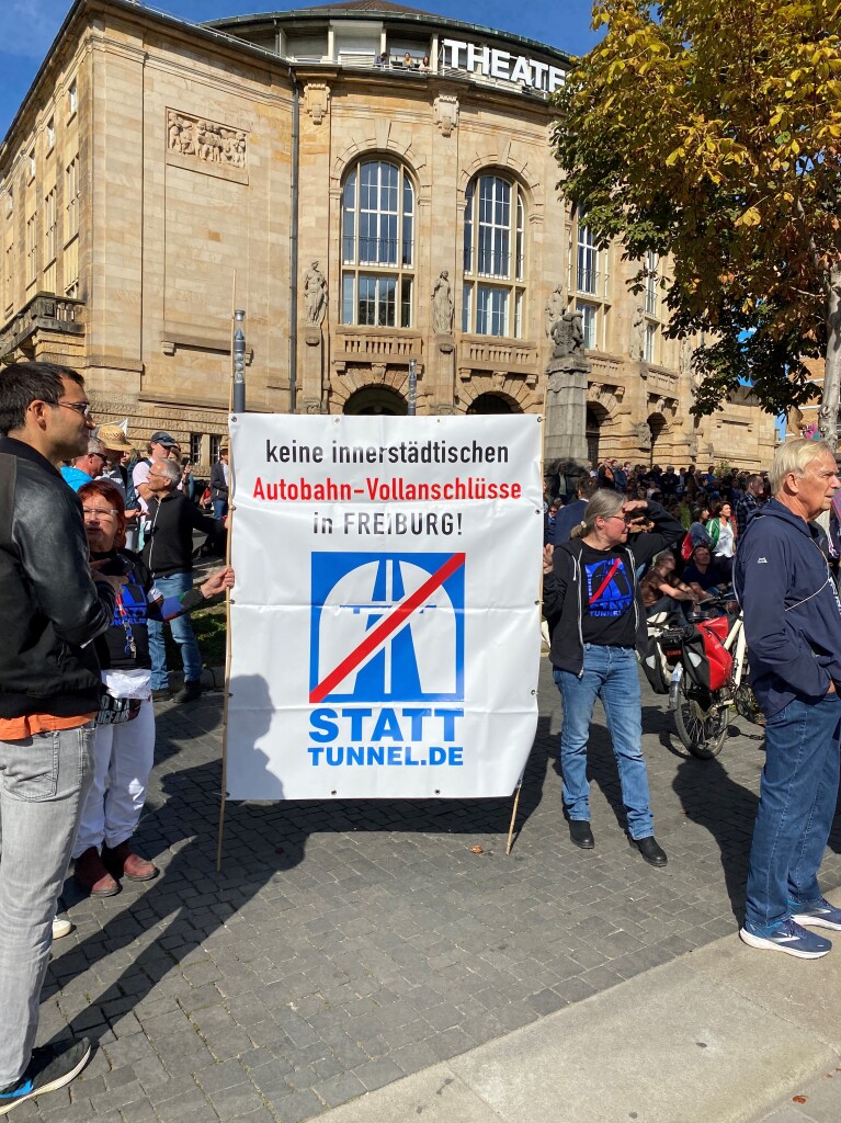 Rund 8000 Menschen streikten am Freitag in Freiburg fr mehr Klimagerechtigkeit.