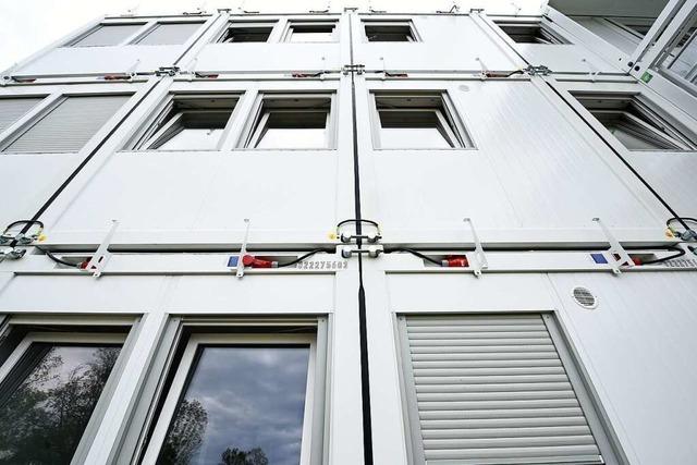 Räte in Au und Wittnau diskutieren über die Unterbringung in Wohncontainern