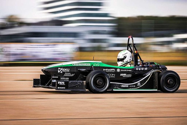 Der Elektro-Rennwagen vom Greenteam, v...auf dem Bosch-Testgelnde in Renningen  | Foto: Maximilian Partenfelder (dpa)