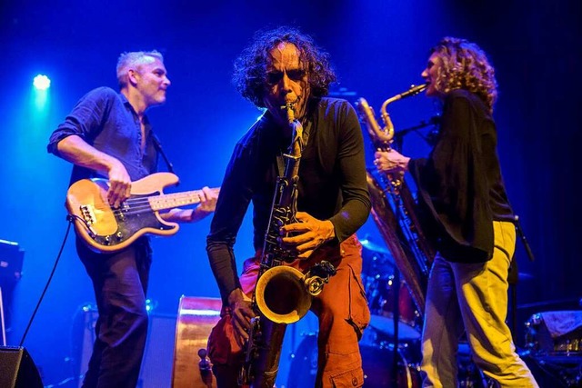 Liran Donin, Idris Rahman und Tamar Os...Considered beim Jazzfestival Freiburg.  | Foto: Marc Doradzillo