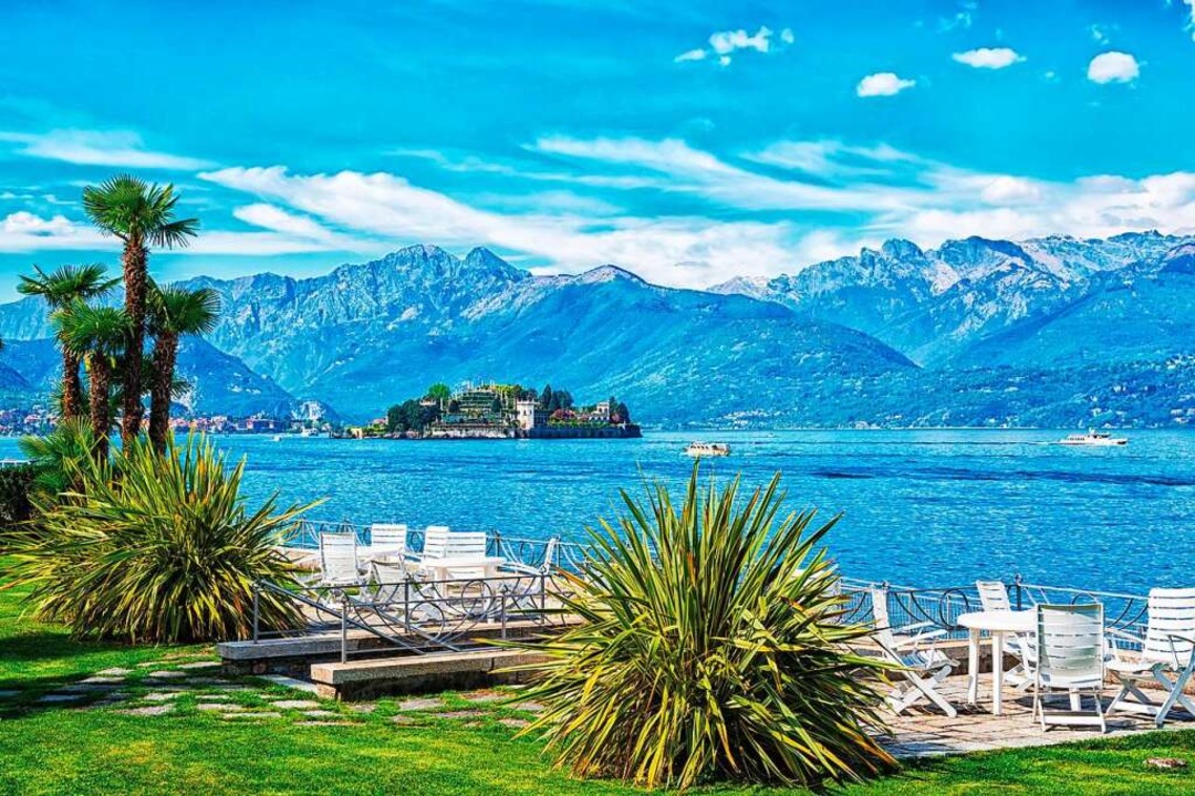 Verspricht farbenfrohe Reiseimpressionen: der Lago Maggiore  | Foto: marina99  123rf.com