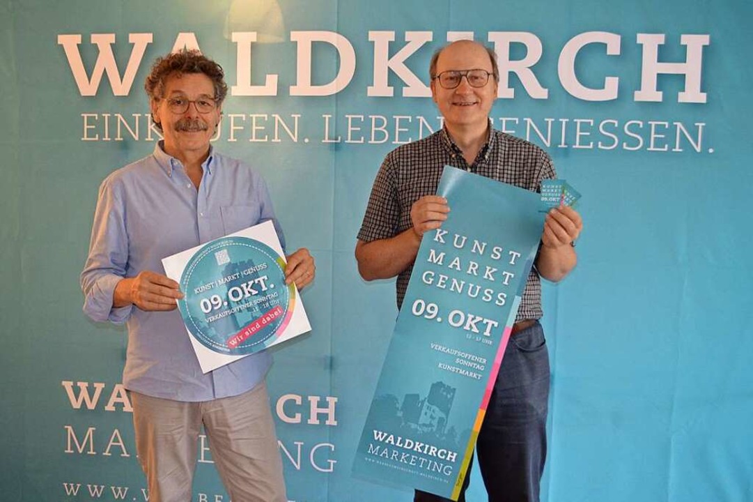 Bernhard Steinhart (links) und Bernd W...stelle der Werbegemeinschaft Waldkirch  | Foto: Nikolaus Bayer
