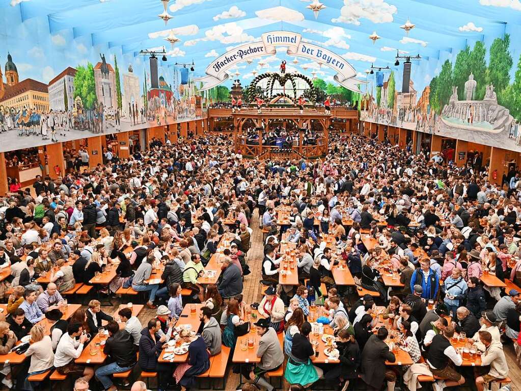 Fotos: Party, Promis und Promille auf dem Oktoberfest 2022 in Mnchen