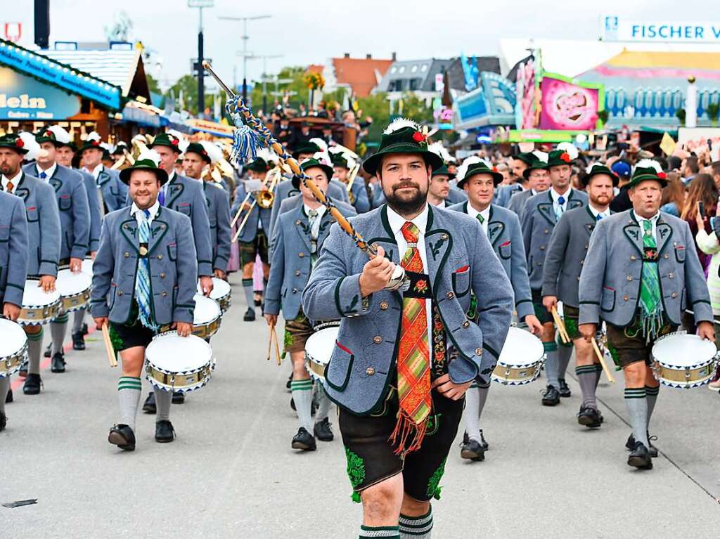 Fotos: Party, Promis und Promille auf dem Oktoberfest 2022 in Mnchen