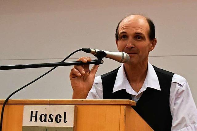 Frank Tschany verspricht einen Tafelladen fr Hasel