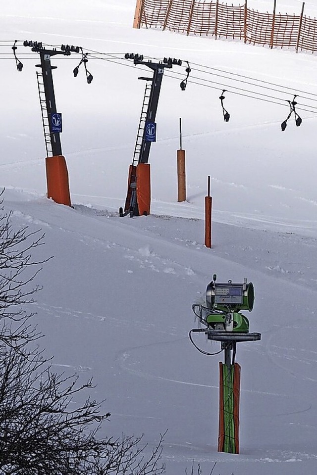 An Tagen mit wenigen Besuchern, sollen...kunft nicht mehr alle Skilifte laufen.  | Foto: Susanne Gilg