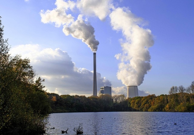 Sollte eigentlich Ende Oktober vom Net... das Steinkohlekraftwerk in Bergkamen.  | Foto: Wilfried Wirth via www.imago-images.de