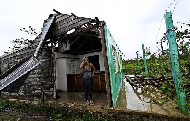 Auf Kuba hat der Wirbelsturm erheblich...htet, wie hier in San Juan y Martinez.  | Foto: ADALBERTO ROQUE (AFP)