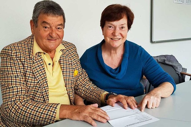 Oscar Guidone und Brigitte Zentis: 2021 feierte die Stdtefreundschaft 20 Jahre.  | Foto: Gerhard Walser