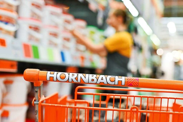 Die grte Hornbach-Tochtergesellschaf...e Onlineshops in neun Lndern Europas.  | Foto: Uwe Anspach (dpa)