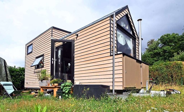 Tiny Houses (Symbolbild) sind im Komme...inihaus errichten. Der Rat stimmte zu.  | Foto: Uli Deck (dpa)