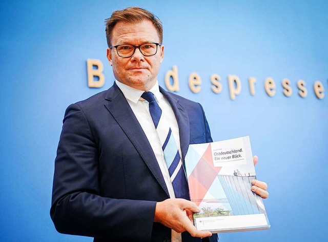 Carsten Schneider, Beauftragter der Bu...egierung fr Ostdeutschland 2022 vor.   | Foto: Kay Nietfeld (dpa)
