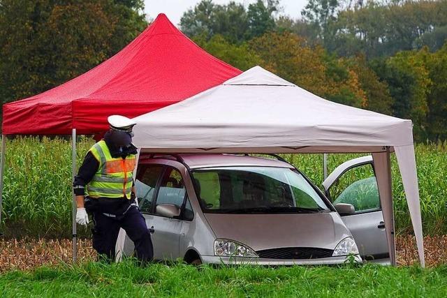 Mensch stirbt auf einem Maisfeld in Rheinau – die Polizei ermittelt