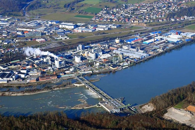 Das Kraftwerk in Rheinfelden war Anlas...er Gesamtgemeinde auf deutscher Seite.  | Foto: Erich Meyer