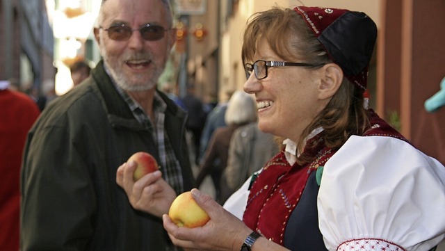Alles dreht sich am Sonntag im Stdtle...ufenburg beim Apfelmarkt um den Apfel.  | Foto: Charlotte Frse