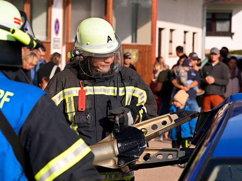 Feuerwehr zum Erleben und Anfassen gab es beim Tag der Feuerwehr in Gndelwangen.