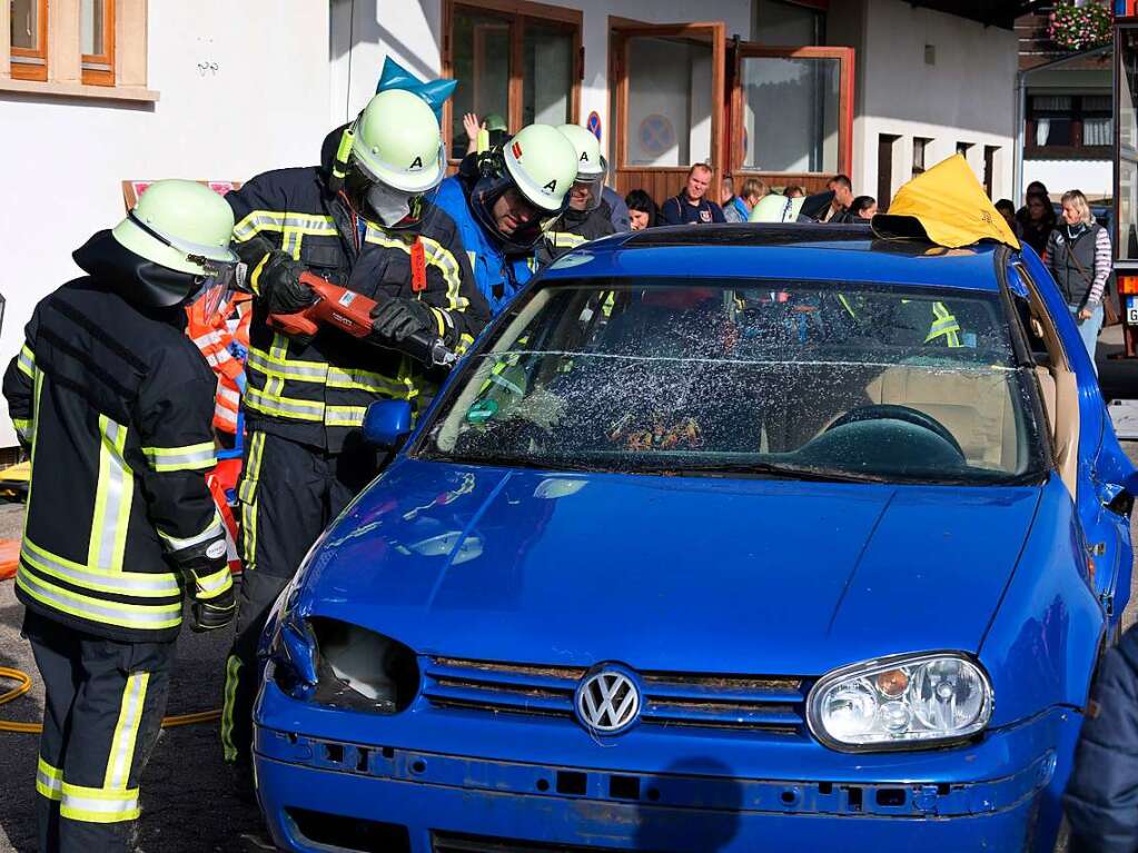 Feuerwehr zum Erleben und Anfassen gab es beim Tag der Feuerwehr in Gndelwangen.