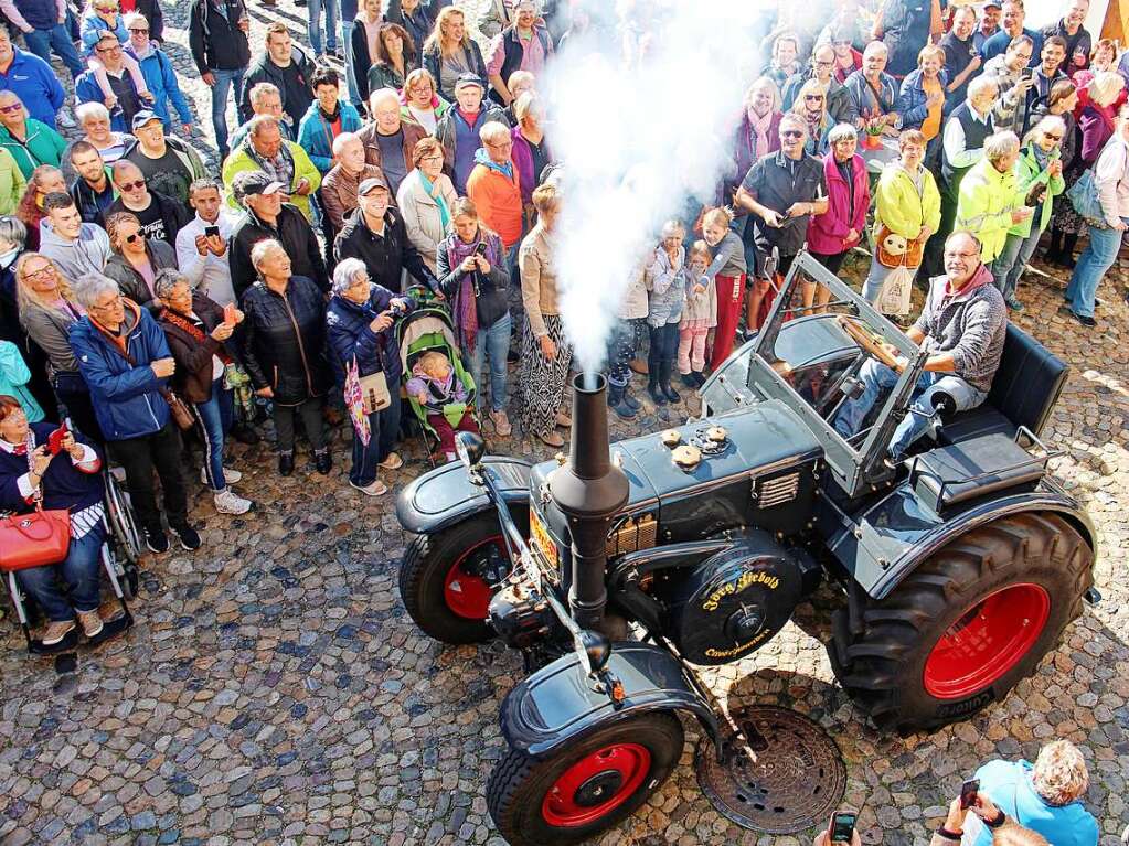 Impressionen vom dritten "Alemannischen Brotmarkt" mit groem Festumzug am Wochenende in Endingen.