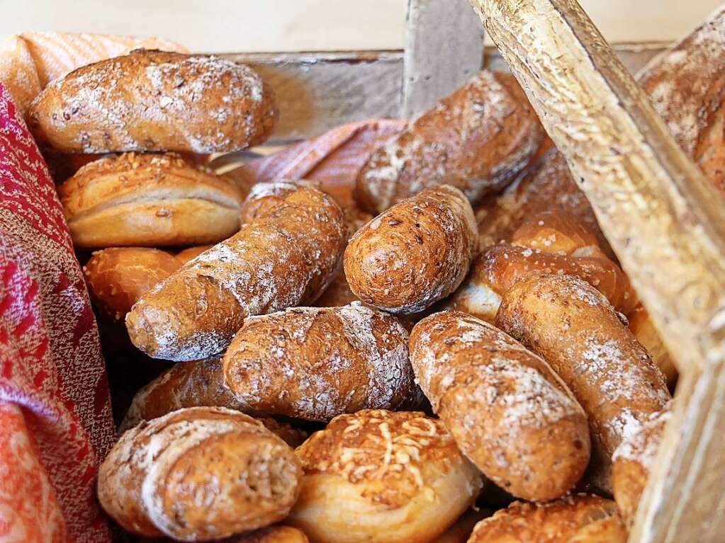 Zum Anbeien lecker: Impressionen vom dritten "Alemannischen Brotmarkt" mit groem Festumzug am Wochenende in Endingen.