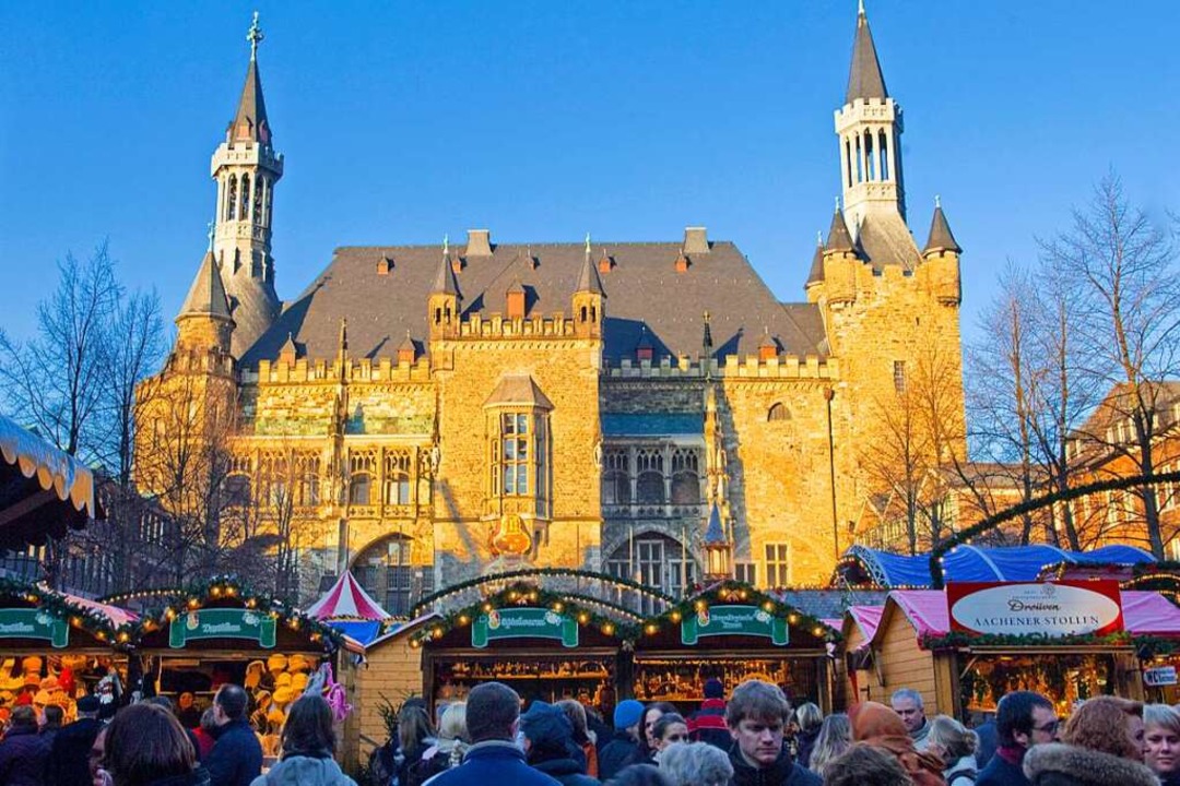 Stimmungsvoll: der Aachener Weihnachtsmarkt  | Foto: Oliver Franke (Tourismus NRW e. V.)