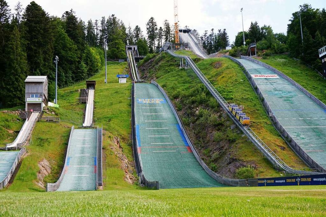 Wintersport im Grnen: Trainiert wird das ganze Jahr.  | Foto: Fabian Sickenberger