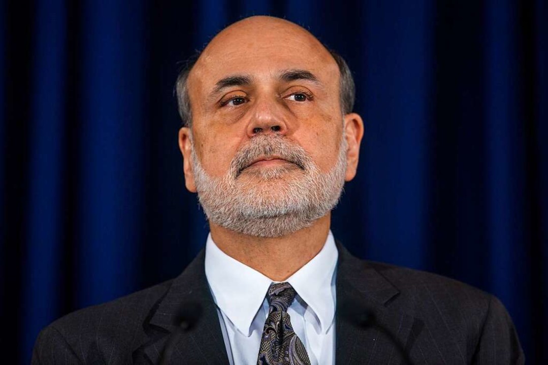 Ben Bernanke, der frhere Prsident de...elpreis fr Wirtschaftswissenschaften.  | Foto: Jim Lo Scalzo (dpa)