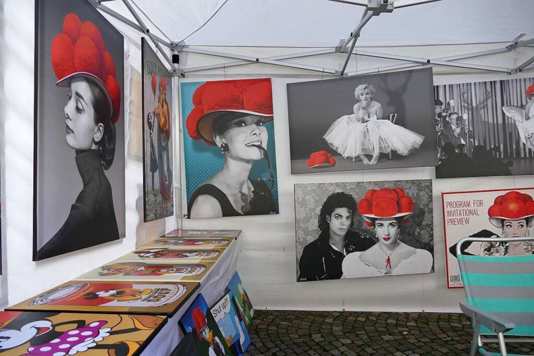 Hollywood trifft Bollenhut beim Kunst-Markt-Genuss in Waldkirch  | Foto: Sylvia Sredniawa