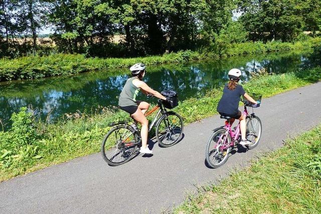 Bei einer Radtour von Breisach nach Colmar kann man die alten Schifffahrtskanle erkunden